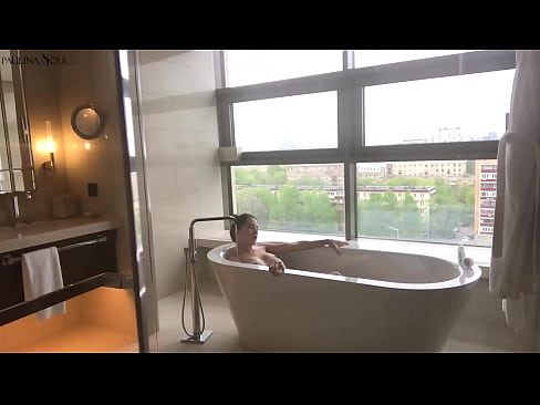 ❤️ Огромна мадама Страстно дрънкане на путката си в банята ❤️❌ Порн видео в bg.pornado-co.ru ️❤
